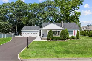 5 Greenfield Dr, Ansonia, CT 06401 - Photo 1