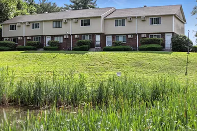 28 Churchill Way #28, Newington, CT 06111 - Photo 1