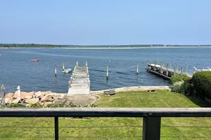 25 Hancox St, Stonington, CT 06378 - Photo 1