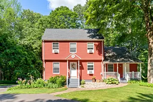19 Wendell Rd, Ellington, CT 06029 - Photo 1