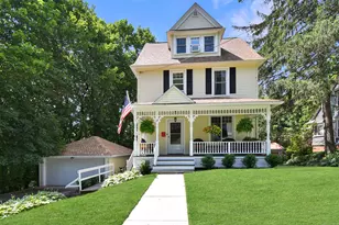 17 Adams St, Winchester, CT 06098 - Photo 1