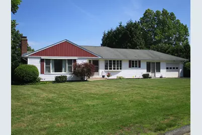 8 Susan Lane, Meriden, CT 06450 - Photo 1