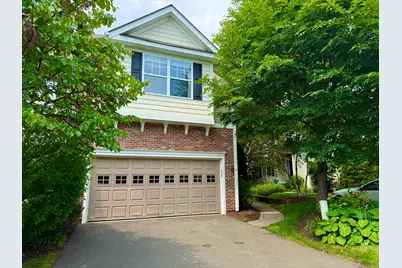 14 Park Place Circle #14, West Hartford, CT 06110 - Photo 1