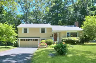 19 Chipmunk Ln, Norwalk, CT 06850 - Photo 1