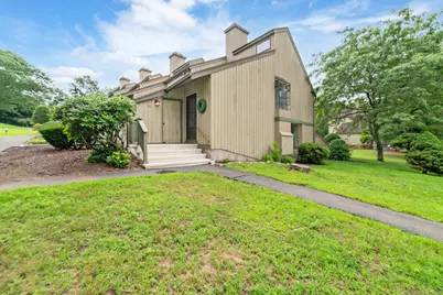 380 Old Waterbury Road #Apt 12, Southbury, CT 06488 - Photo 1