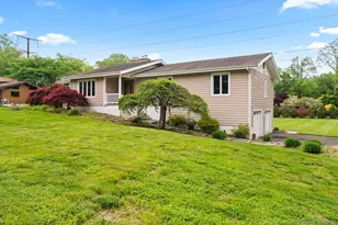 475 Pine Tree Dr, Orange, CT 06477 - Photo 1