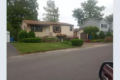 260 Capitol Avenue, Waterbury, CT 06705 - Photo 1