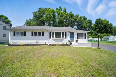 18 Pierce Street, Enfield, CT 06082 - Photo 1