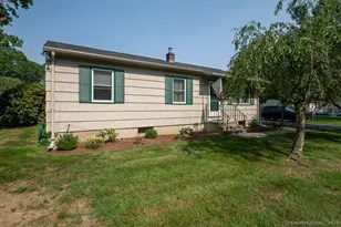 28 Bluff Ave, Clinton, CT 06413 - Photo 1