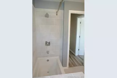 300 Soundview Avenue #2, Fairfield, CT 06825 - Photo 15