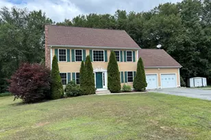 16 Cove Brook Ln, Montville, CT 06382 - Photo 1