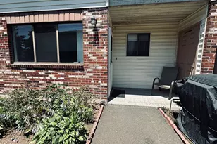 55 Thompson St, East Haven, CT 06513 - Photo 1