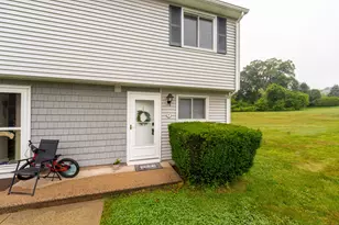 16 Seymour Rd, East Granby, CT 06026 - Photo 1