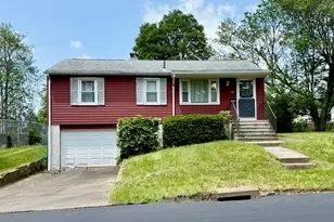79 Valentino Dr, Waterbury, CT 06704 - Photo 1