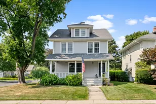 30 Keeney Ave, West Hartford, CT 06107 - Photo 1