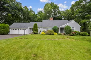 10 Treeborough Dr, West Hartford, CT 06117 - Photo 1