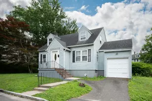 237 Ledgeside Ave, Waterbury, CT 06708 - Photo 1