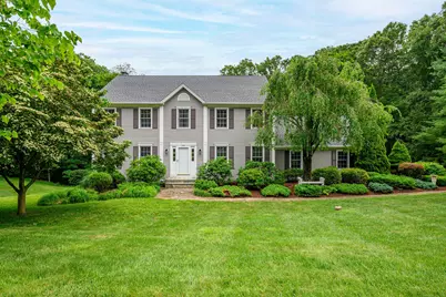 18 Sleepy Hollow Road, Newtown, CT 06482 - Photo 1