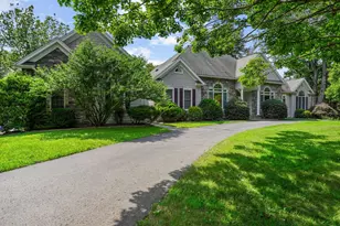 20 Country Ct, Woodbridge, CT 06525 - Photo 1