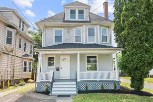 476 Washington Ave, West Haven, CT 06516 - Photo 1