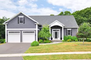 419 Briarwood Dr, Manchester, CT 06040 - Photo 1