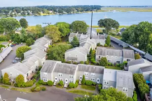 97 Ferry Ct, Stratford, CT 06615 - Photo 1