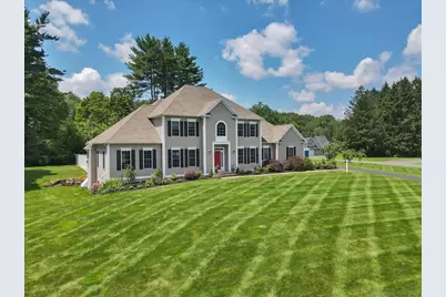 4 Aspenwood, Avon, CT 06001 - Photo 1