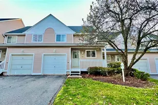 72 Florence Way, Farmington, CT 06032 - Photo 1