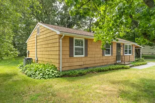 18 St Joseph Ct, Groton, CT 06340 - Photo 1