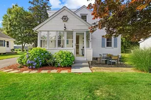 5 Hammock Pkwy, Clinton, CT 06413 - Photo 1