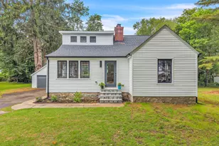 153 Hewitt Rd, Stonington, CT 06355 - Photo 1