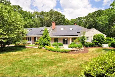 130 Red Oak Hill Road, Farmington, CT 06032 - Photo 1