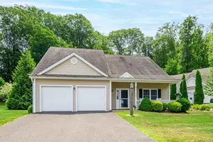 199 Meadow Brook Rd, Oxford, CT 06478 - Photo 1