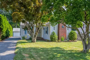44 Durwin St, Middletown, CT 06457 - Photo 1