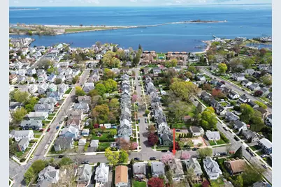 23 Harborview Place, Bridgeport, CT 06605 - Photo 1