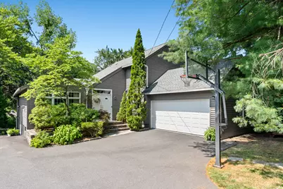 322 Tunxis Road, West Hartford, CT 06107 - Photo 1