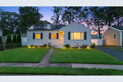 107 May Street, West Haven, CT 06516 - Photo 1