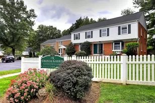 245 Sunnyridge Ave, Fairfield, CT 06824 - Photo 1