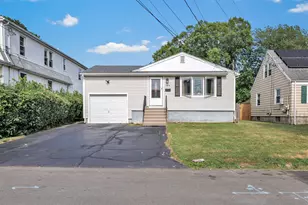 474 Franklin Ave, Stratford, CT 06614 - Photo 1