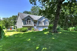 11 Parlor Rock Rd, Trumbull, CT 06611 - Photo 1