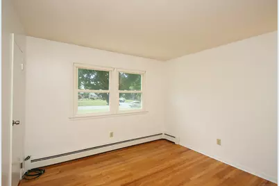 523 Treat Lane, Orange, CT 06477 - Photo 23