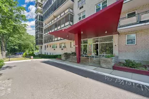 80 Cartright St, Bridgeport, CT 06604 - Photo 1