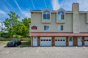 106 Pierpont Rd, Waterbury, CT 06705 - Photo 1