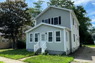 7 Pearl Hill St, Milford, CT 06460 - Photo 1