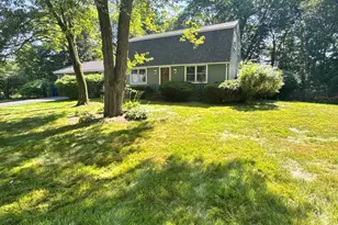 8 Juniper Rd, Windsor, CT 06095 - Photo 1