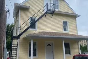 5 Frederick Ct, Waterbury, CT 06710 - Photo 1