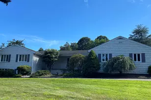 53 W Hill Cir, Stamford, CT 06902 - Photo 1