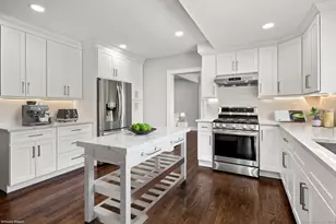 252 Seaside Ave, Stamford, CT 06902 - Photo 1