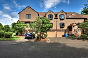 14 Rosewood Cir, Monroe, CT 06468 - Photo 1