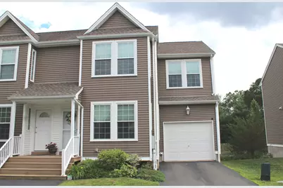 3 Holly Lane #3, Farmington, CT 06085 - Photo 1